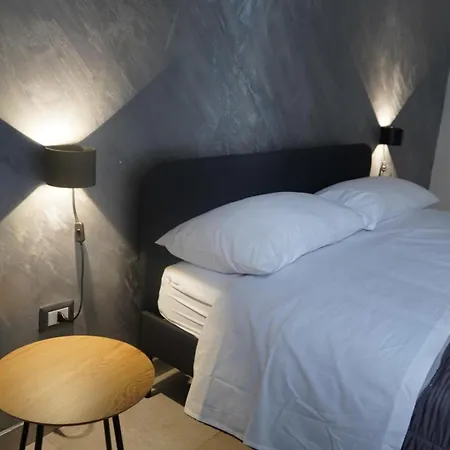 La Casa Di Nunzia * Naples