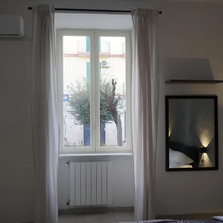 شقة La Casa Di Nunzia نابولي